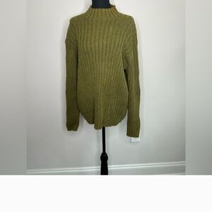 Express Olive Ribbed Mock Turtleneck Sweater. Size XL 100% Cotton